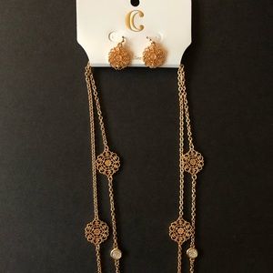 Rose Gold necklace and earring set